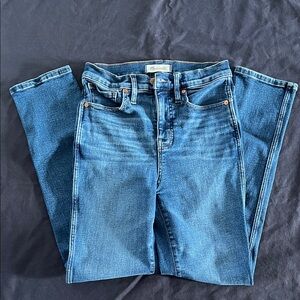 Madewell Women's Straight Leg Jeans in Blue
